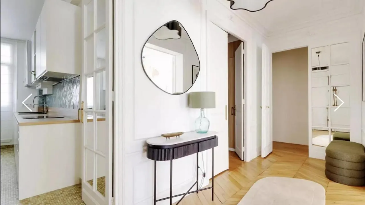 Furnished 2-Bedroom Apartment On Av. De Suffren Paris France